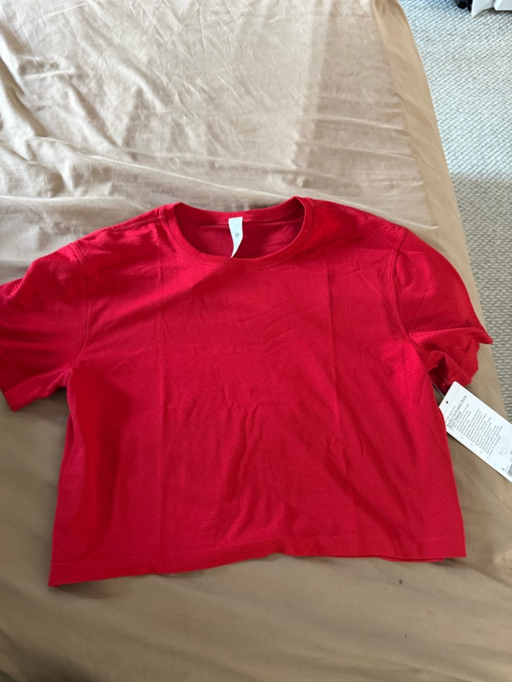Lululemon swiftly perforated stripe short sleeve nwt size 8 oxford red